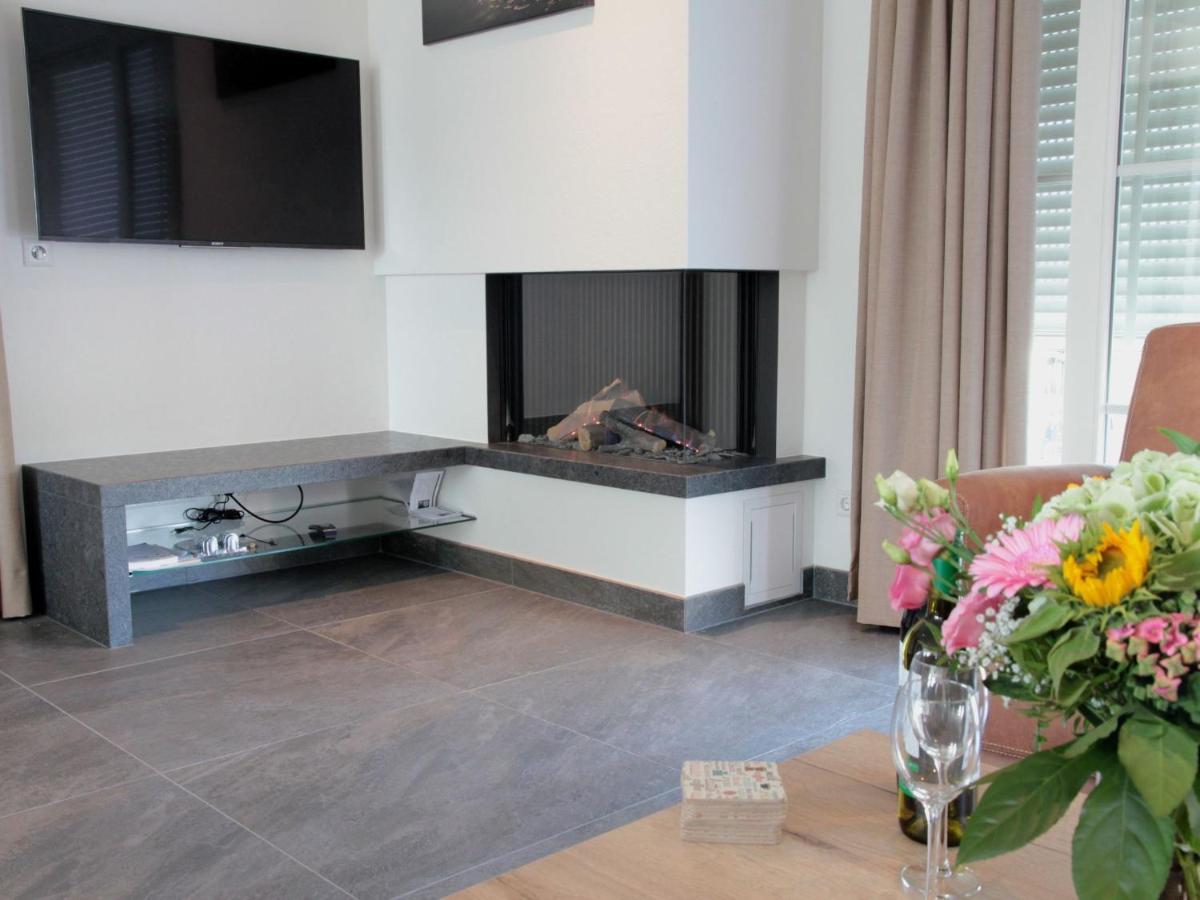 Beautiful And Spacious Villa With A Panoramic View Near The Beach Of Cadzand Eksteriør bilde
