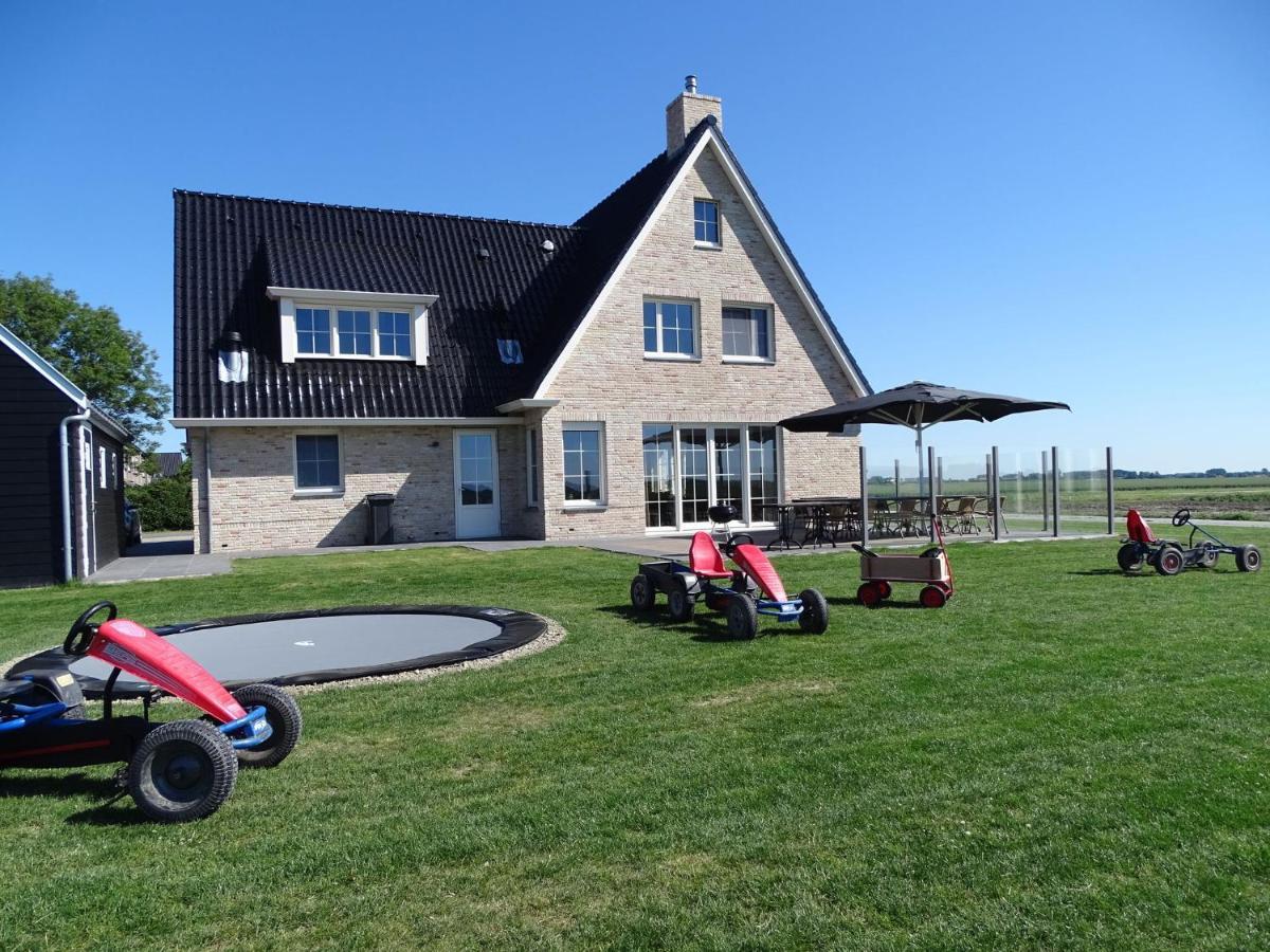 Beautiful And Spacious Villa With A Panoramic View Near The Beach Of Cadzand Eksteriør bilde