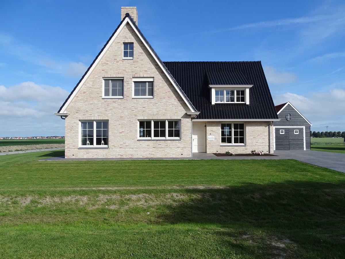 Beautiful And Spacious Villa With A Panoramic View Near The Beach Of Cadzand Eksteriør bilde